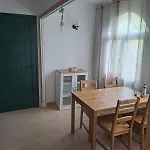 Es Niuet شقة كالا غلدانا